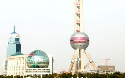 舞陽(yáng)鋼廠建功上海東方明珠電視塔